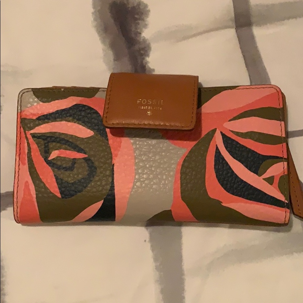 Fossil Wallet ⭐️⭐️⭐️⭐️